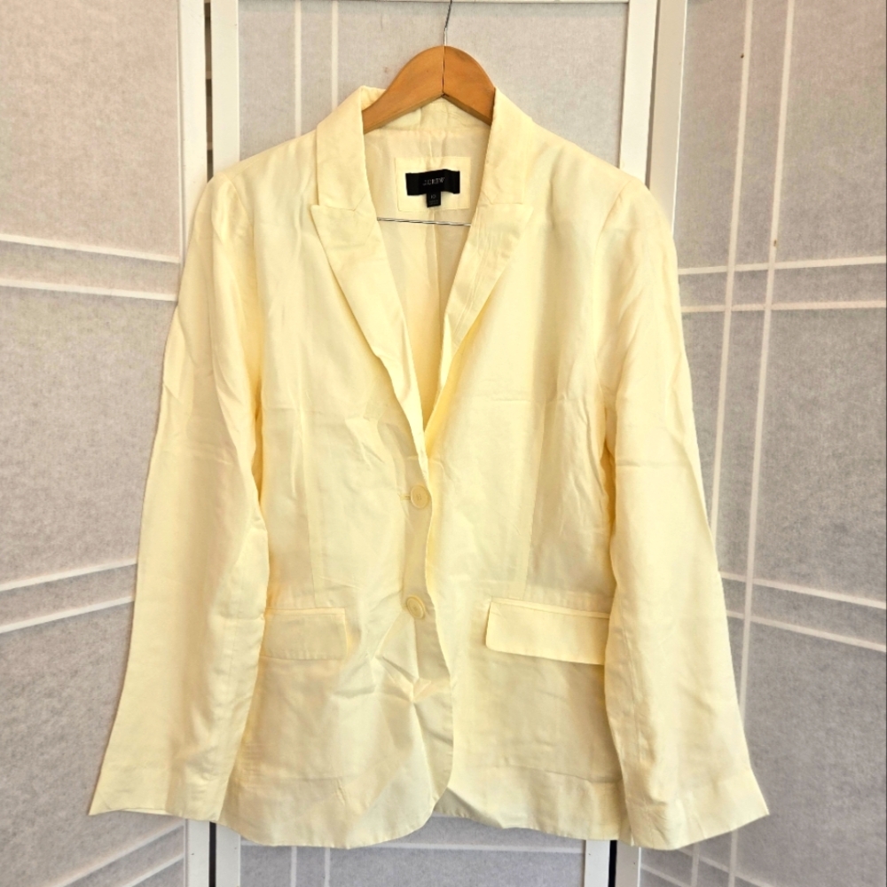 NWOT ! J.Crew cream ivory color cupro viscose blend blazer